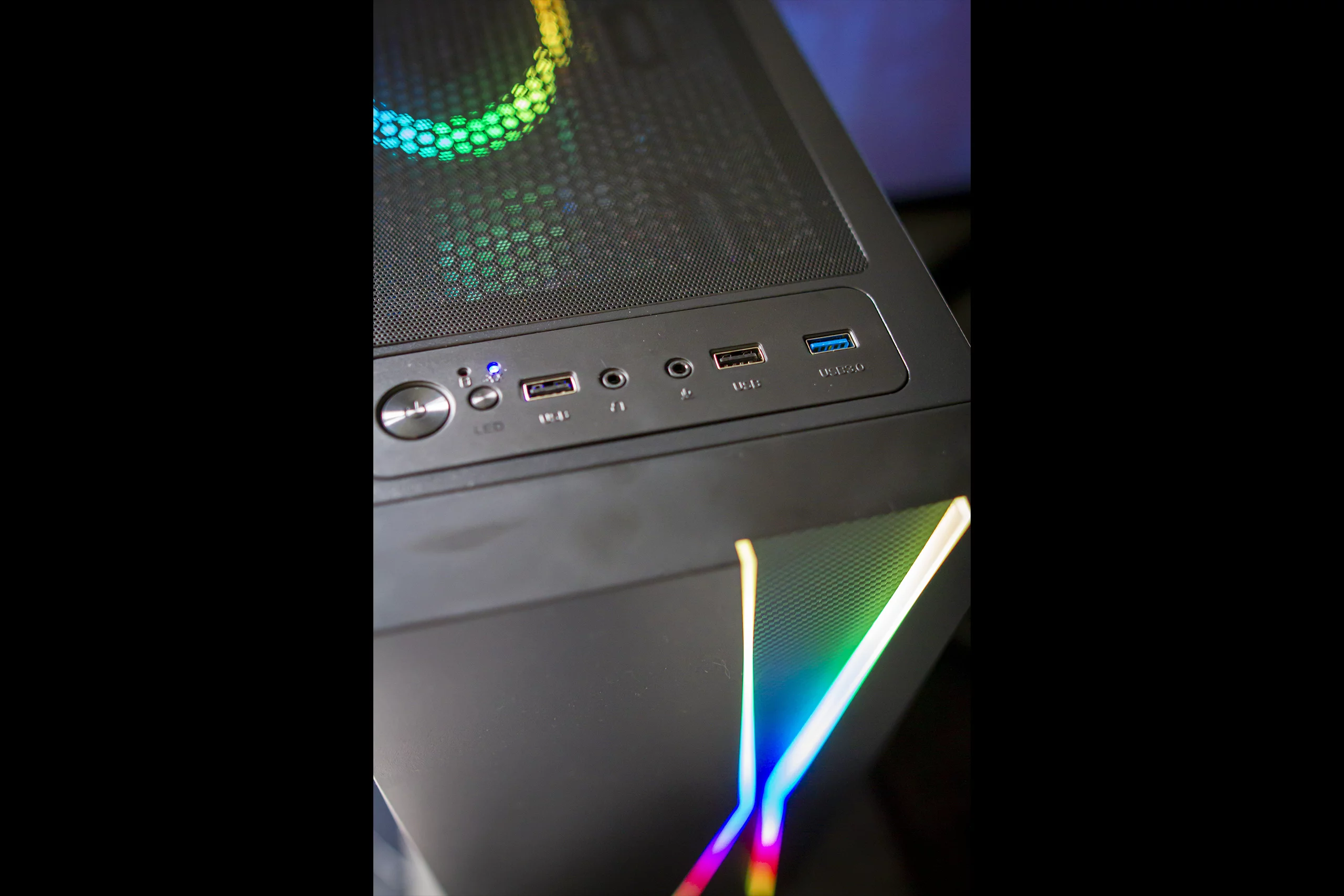 PC Gamer GTHINKS Lyon — I5 4440 | RX 570 4Go | 8Go DDR3 — photo 4