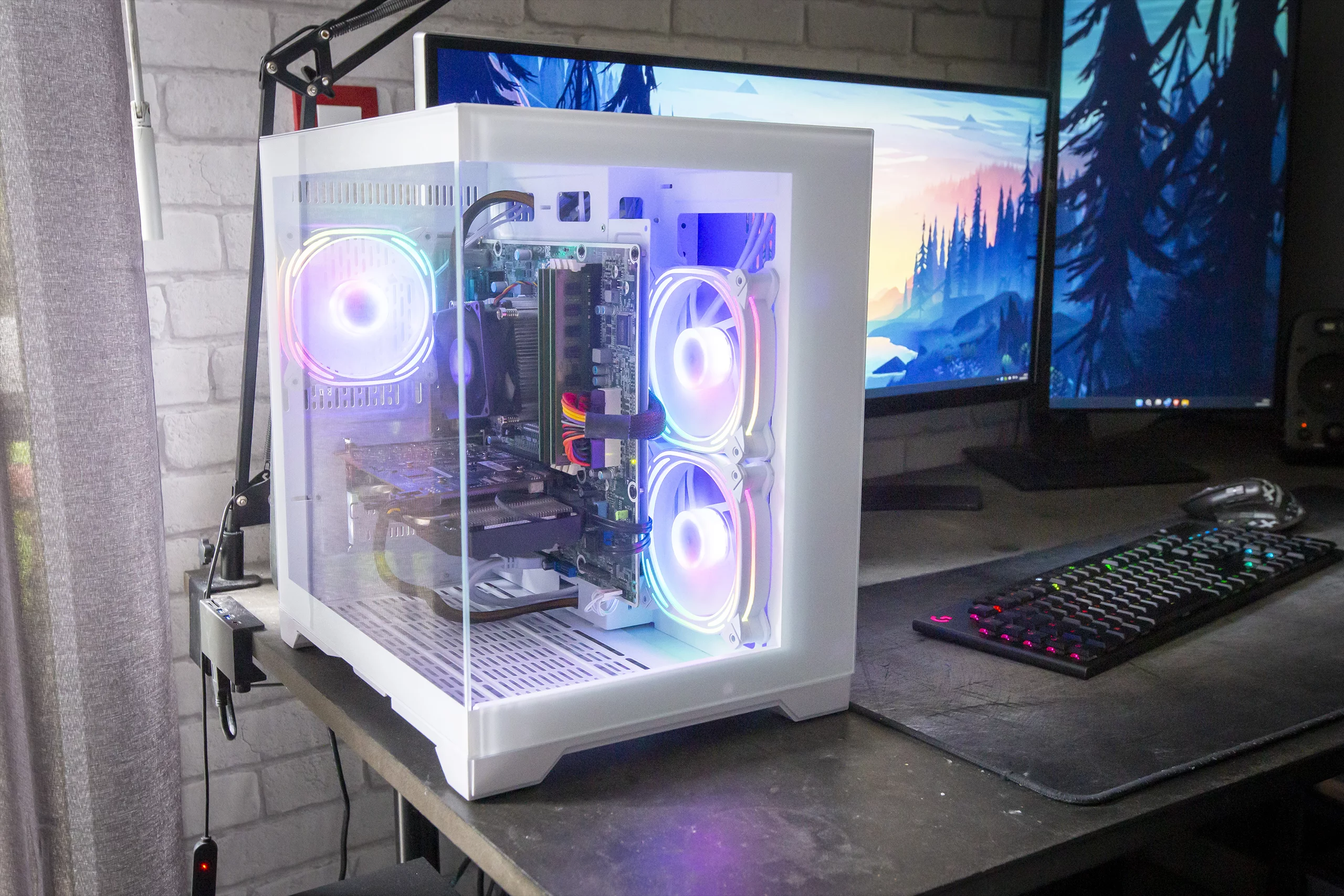 PC Gamer GTHINKS Lyon — I5 4460 | GTX 760 2Go | 16Go DDR3 — photo 1