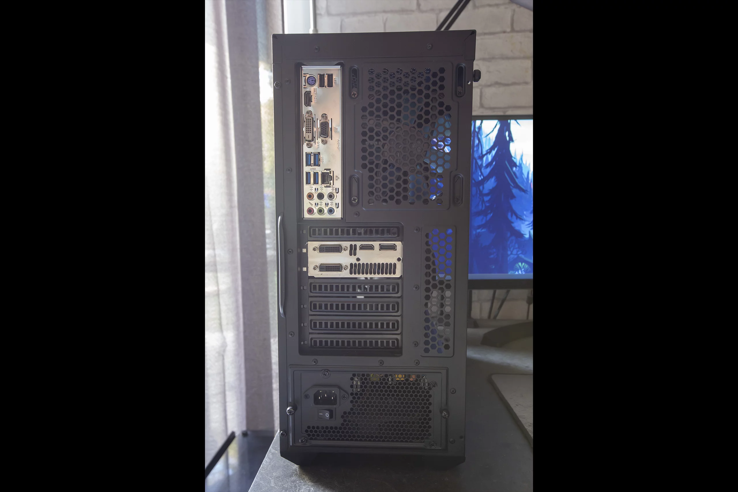 PC Gamer GTHINKS Lyon — I5 4590 | GTX 970 4Go | 16Go DDR3 — photo 4