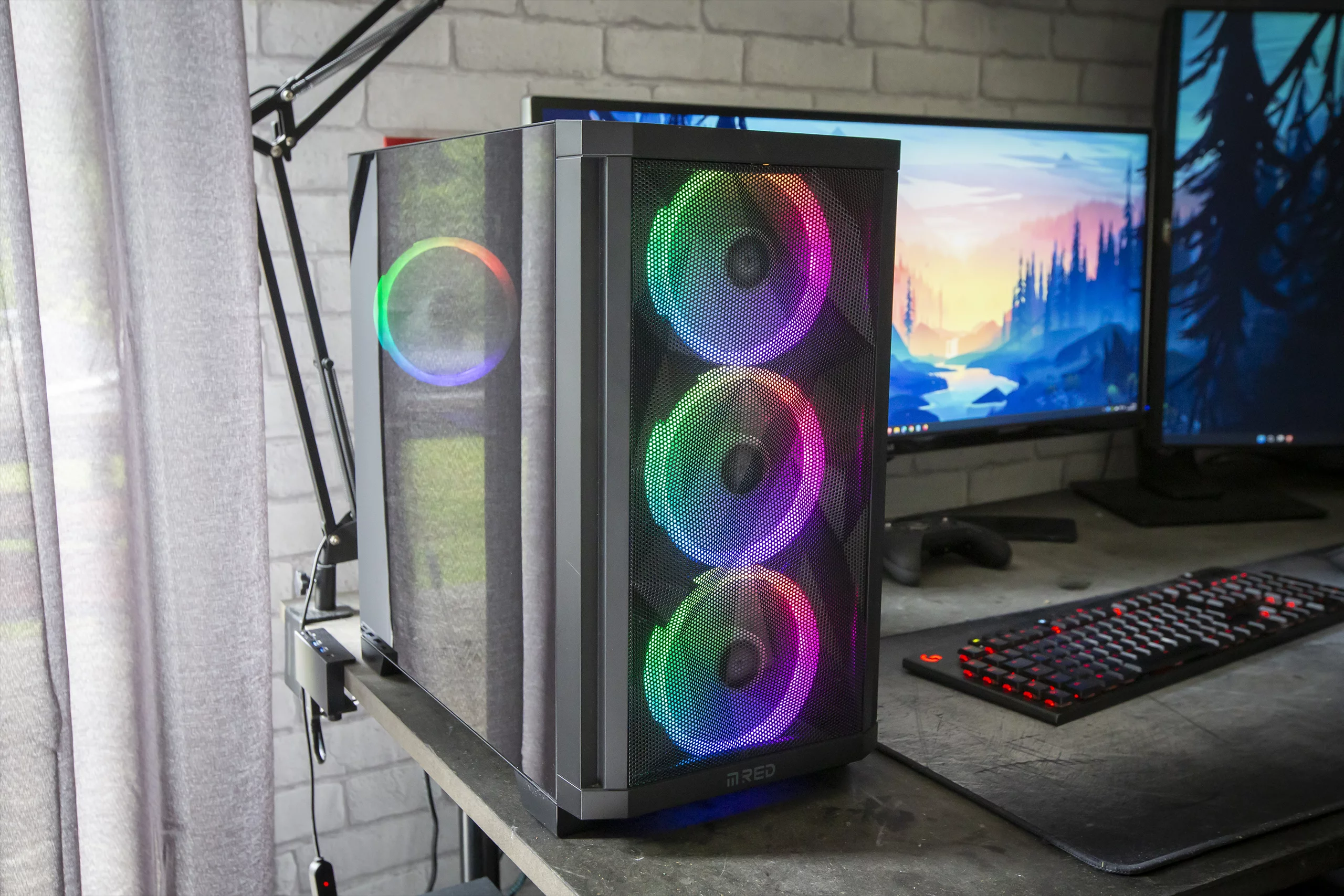 PC Gamer GTHINKS Lyon — I5 8500| RTX 2060 Super 8Go | 16Go DDR4 — photo 1