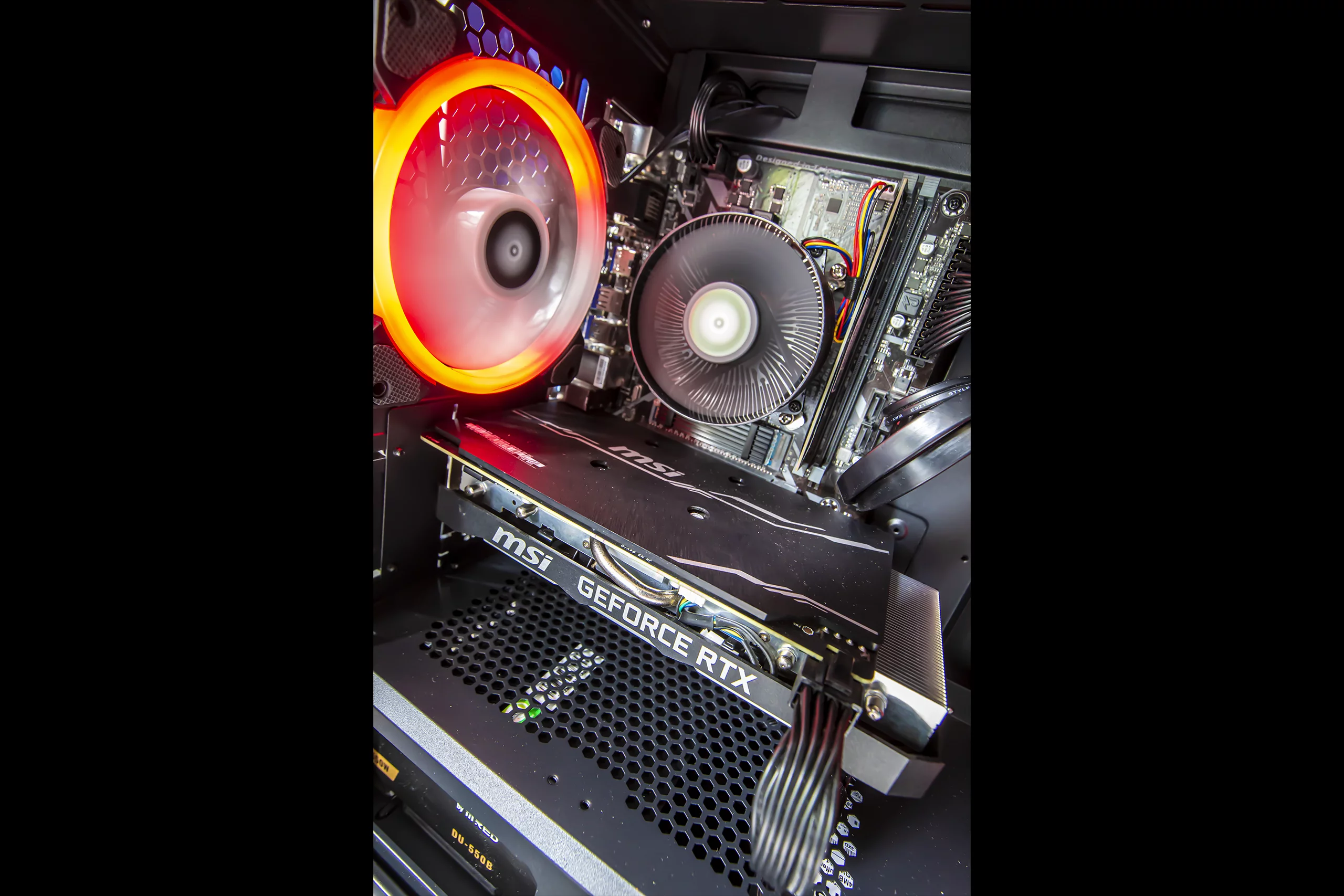 PC Gamer GTHINKS Lyon — I5 8500| RTX 2060 Super 8Go | 16Go DDR4 — photo 3