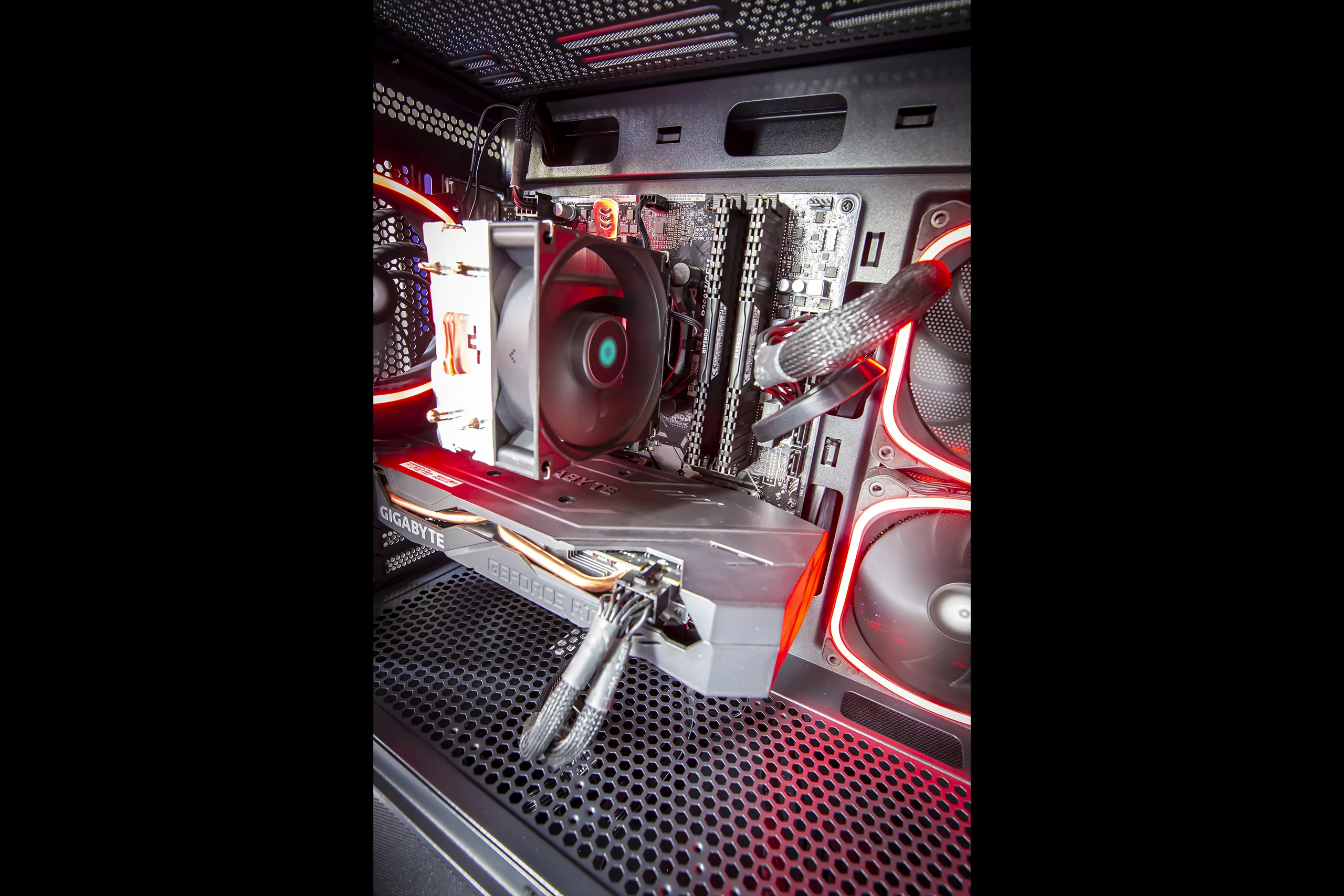 PC Gamer GTHINKS Lyon — I5 8500 | RTX 2060 Super 8Go | 16Go DDR4 — photo 3