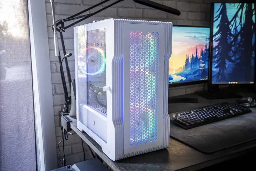 I5 9400F | GTX 1660 S 6Go | 16Go DDR4