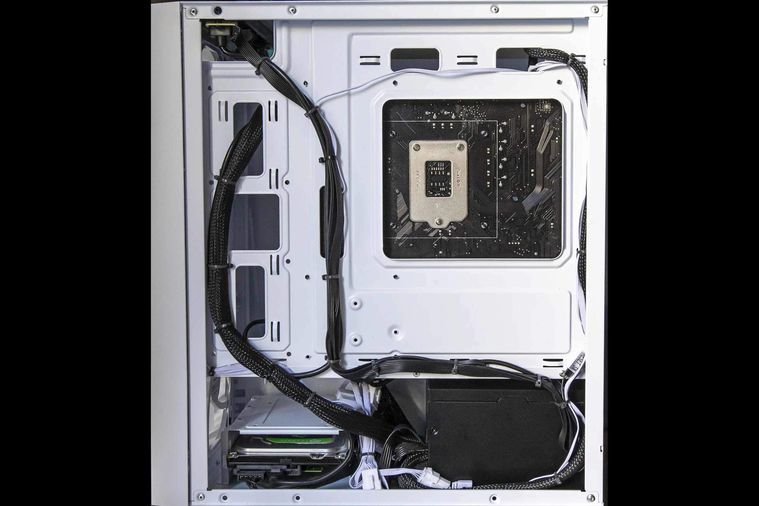 PC Gamer GTHINKS Lyon — I5 9500 | RTX 2060 6Go | 16Go DDR4 — photo 6