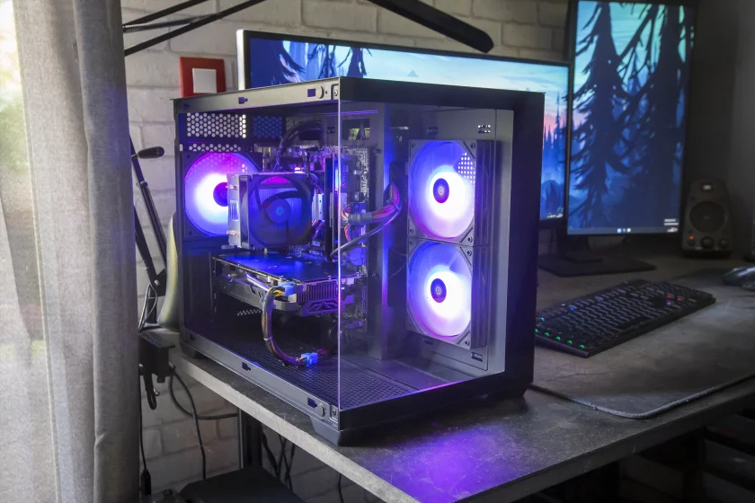 PC Gamer GTHINKS Lyon — I7 7700 | RX 580 8Go | 16Go DDR4