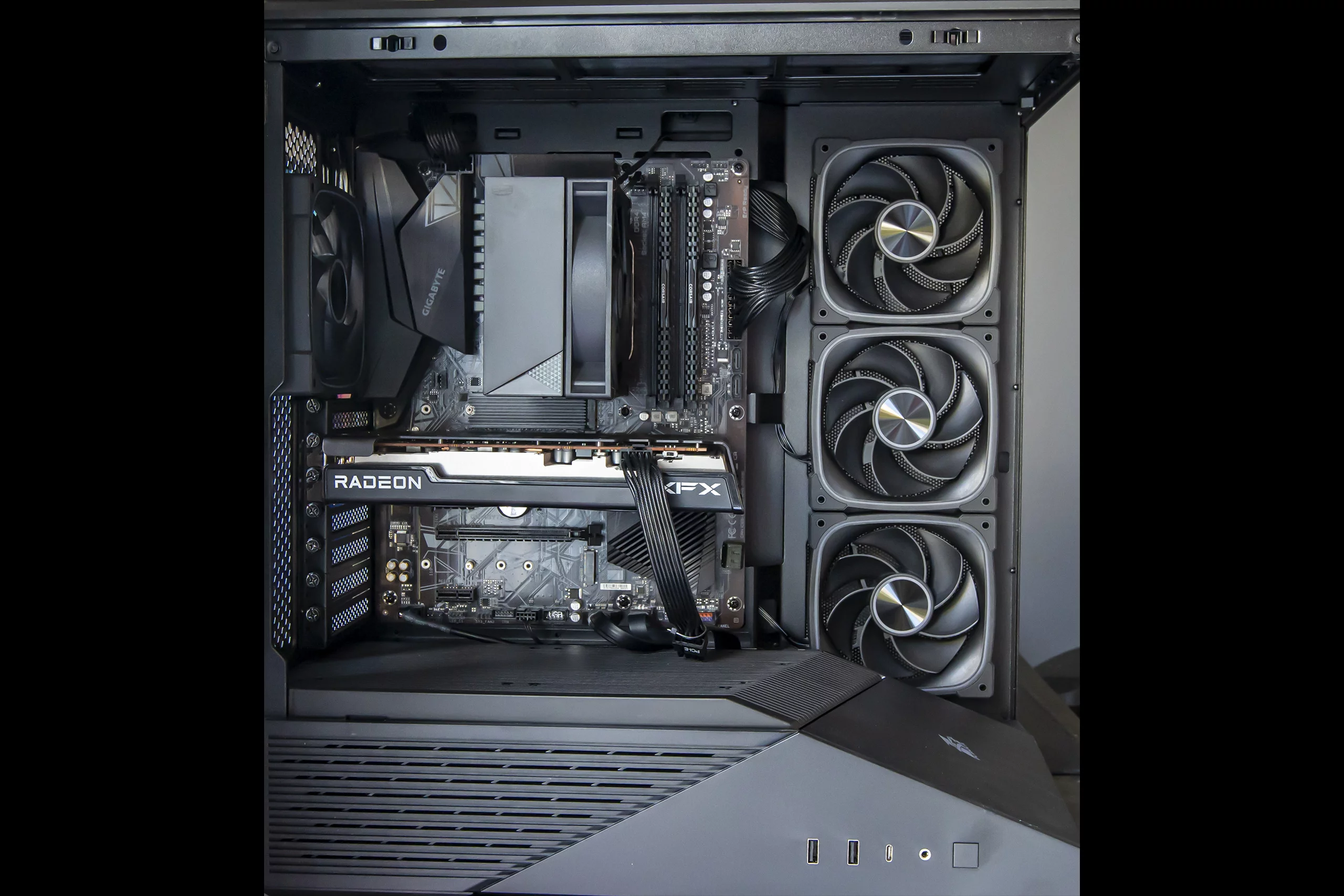 PC Gamer GTHINKS Lyon — R5 5500 | RX 6650 XT 8Go | 16Go DDR4 — photo 3