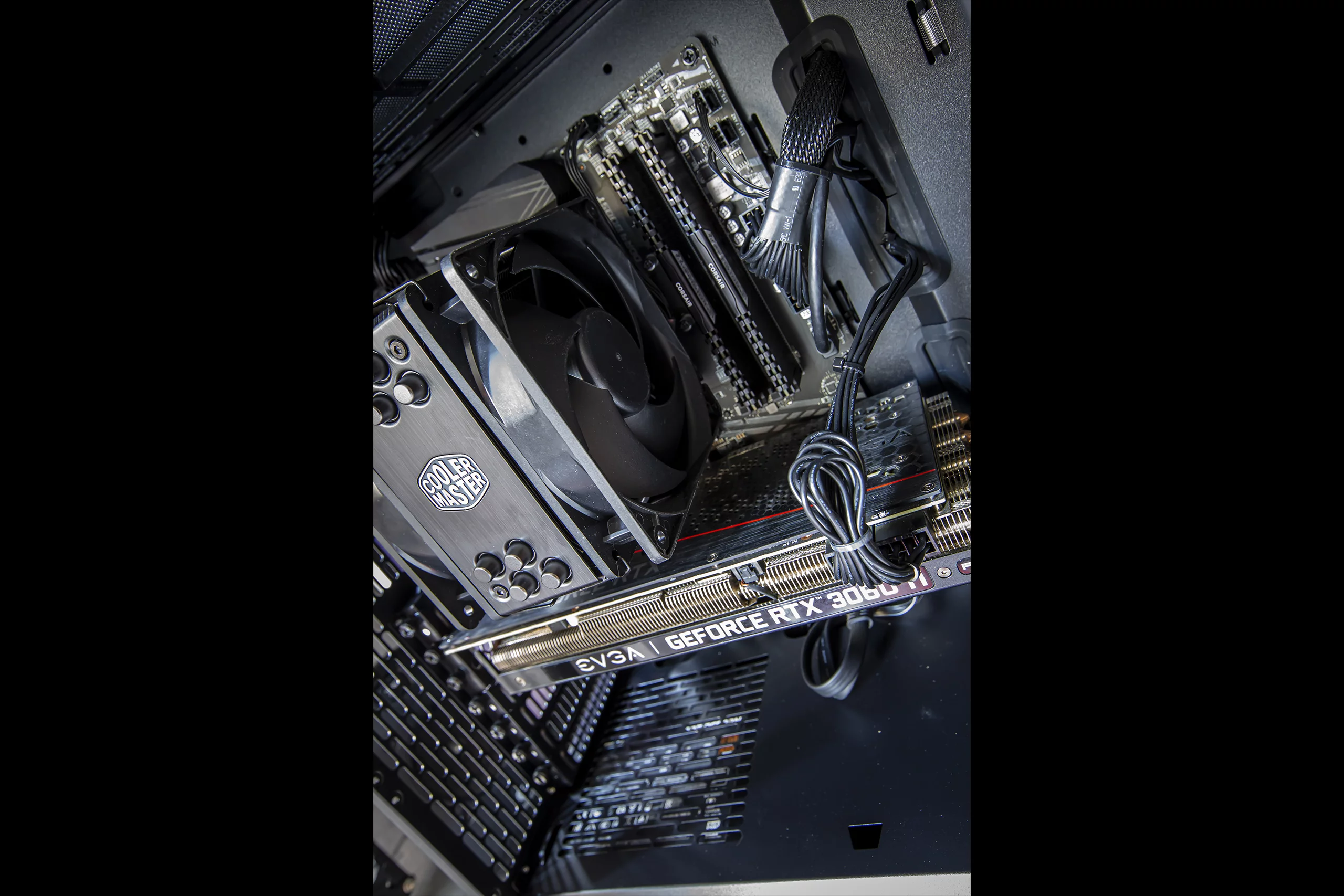 PC Gamer GTHINKS Lyon — R5 5600X | RTX 3060 Ti 8Go | 16Go DDR4 — photo 4