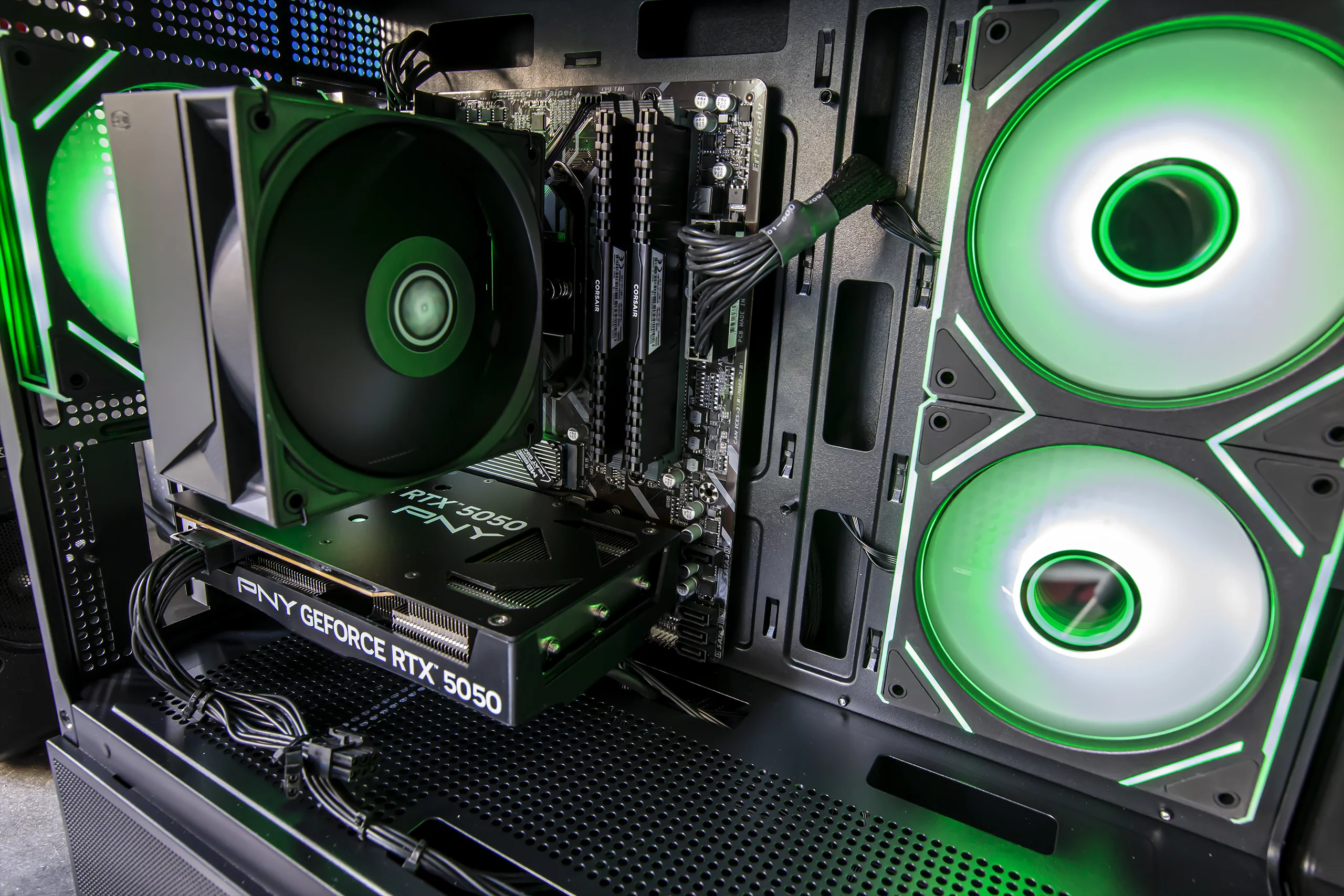 R7 3700X | RTX 5050 8Go | 16Go DDR4 — photo 4